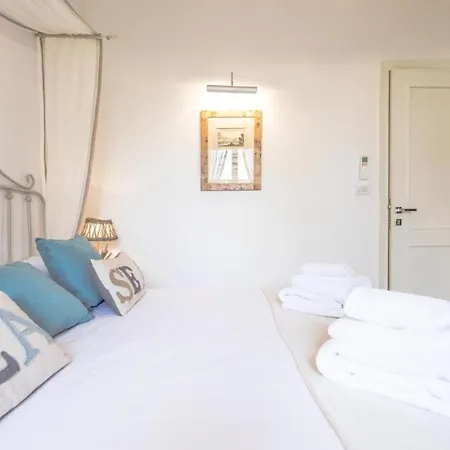 Bomera Готель типу 