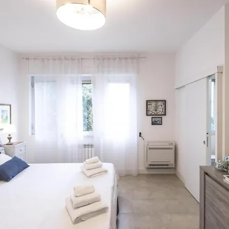 Bomera Готель типу 